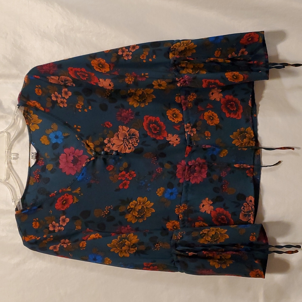 SZ. X-SMALL JACK by: B.B. DAKOTA HUNTERGREEN FLORAL TOP